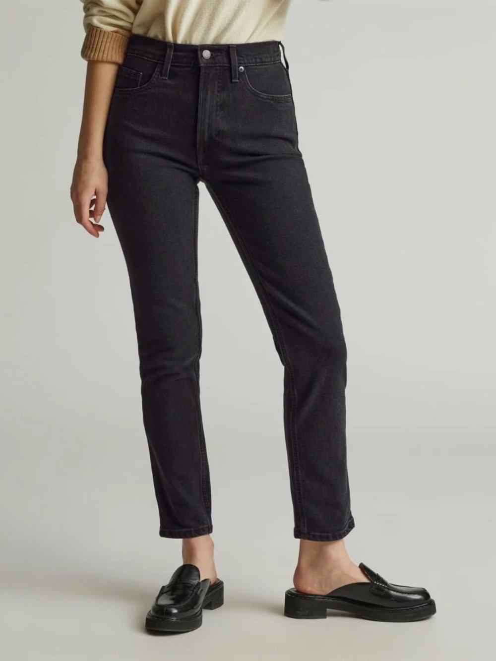 Everlane The Original Cheeky Jean Tumbled Black Size 28S High Rise NWOT